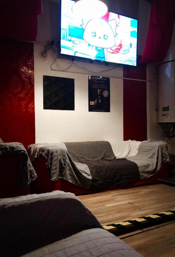 Whole Basement Former Pub For Stag Do, Bachelor House Party Flat Budapest Exterior foto