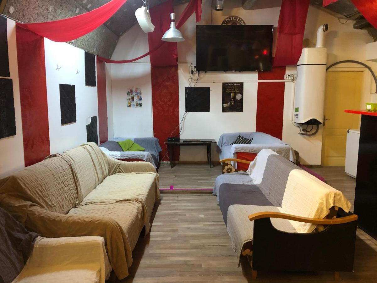 Whole Basement Former Pub For Stag Do, Bachelor House Party Flat Budapest Exterior foto